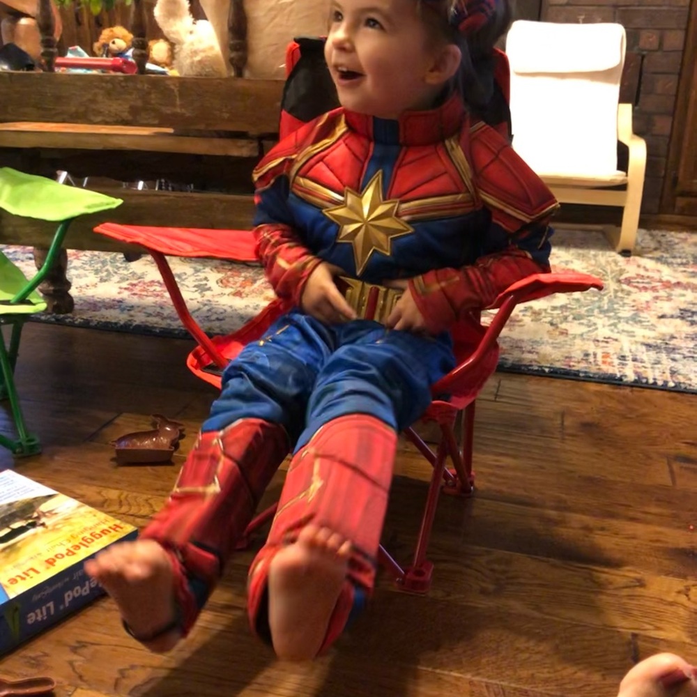 Captain Marvel Costume — Kids Size Small (4-6)